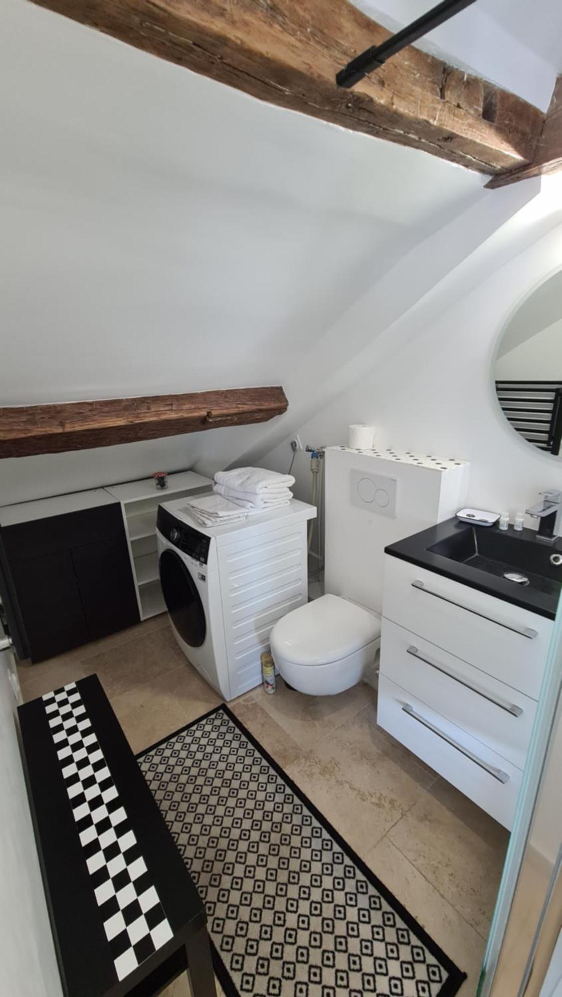 Appartement Coeur De Paris Avec Vue Sur Les Toits Εξωτερικό φωτογραφία